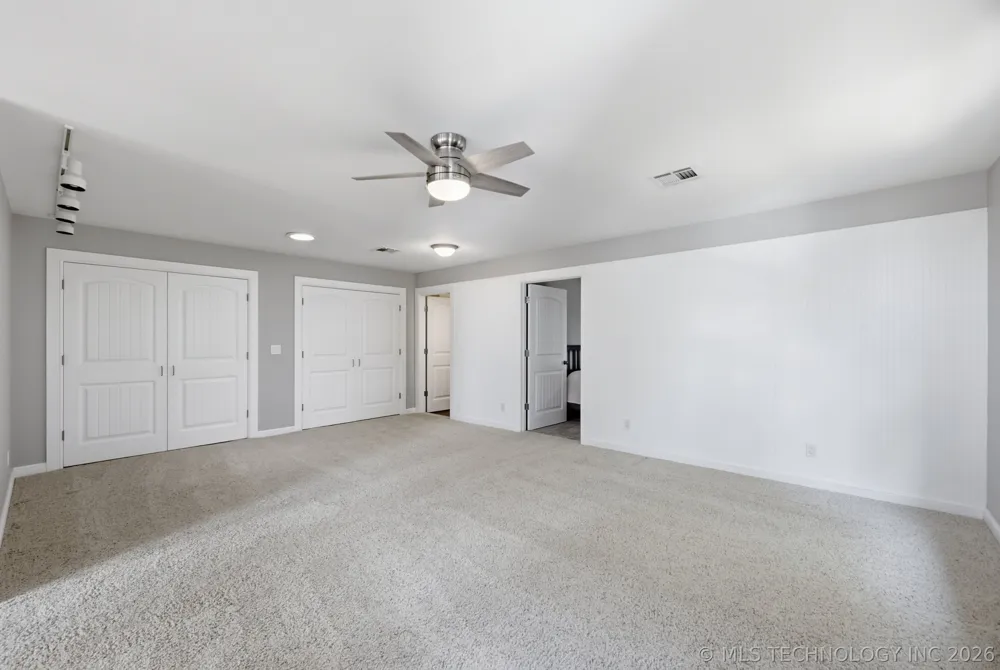 3 Foxwood Estates Street Adair, OK 74330