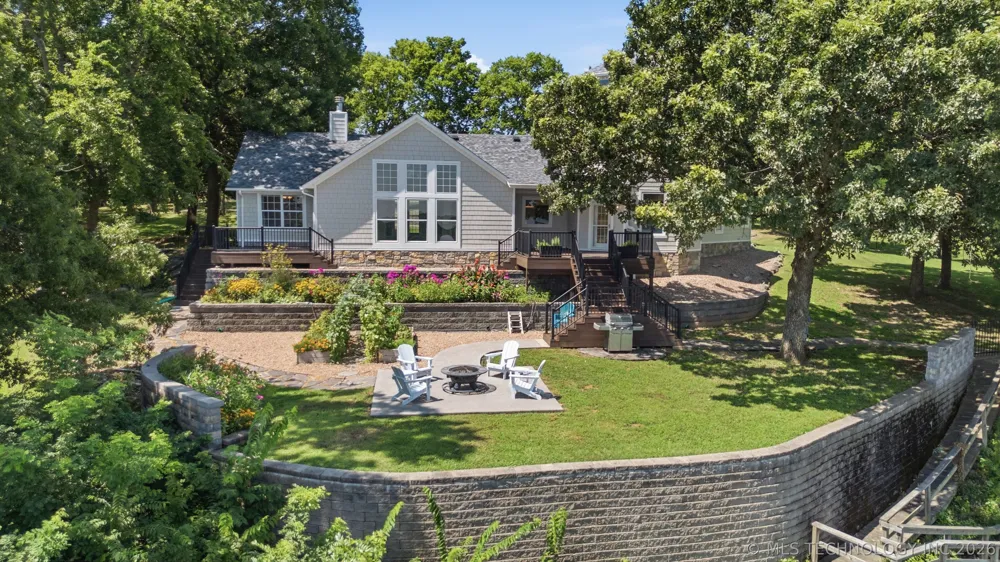 3 Foxwood Estates Street Adair, OK 74330
