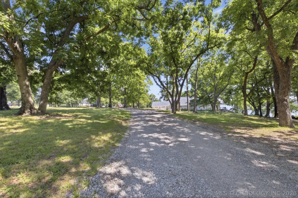 3 Foxwood Estates Street Adair, OK 74330