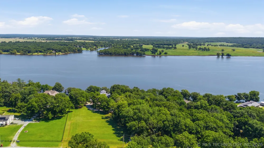 3 Foxwood Estates Street Adair, OK 74330