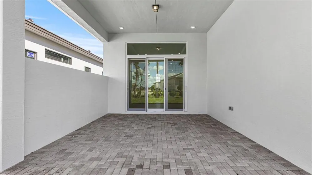 4954 Rivo Alto Circle Westlake, FL 33470