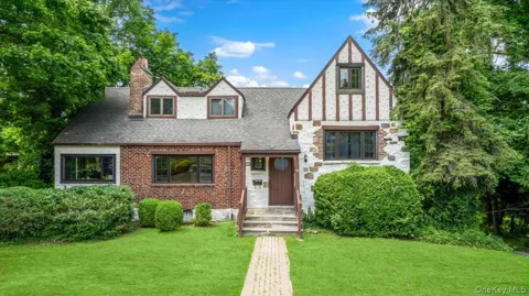 38 Fenimore Drive