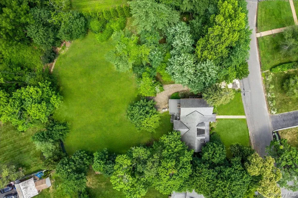 38 Fenimore Drive Harrison, NY 10528