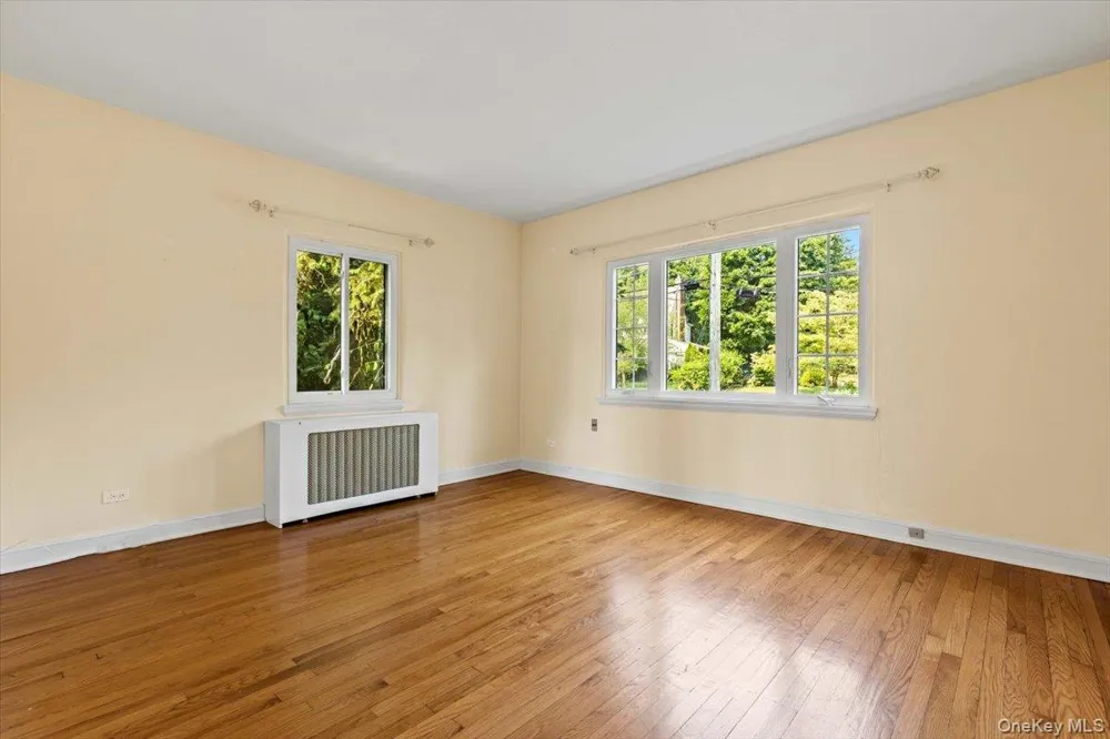 38 Fenimore Drive Harrison, NY 10528