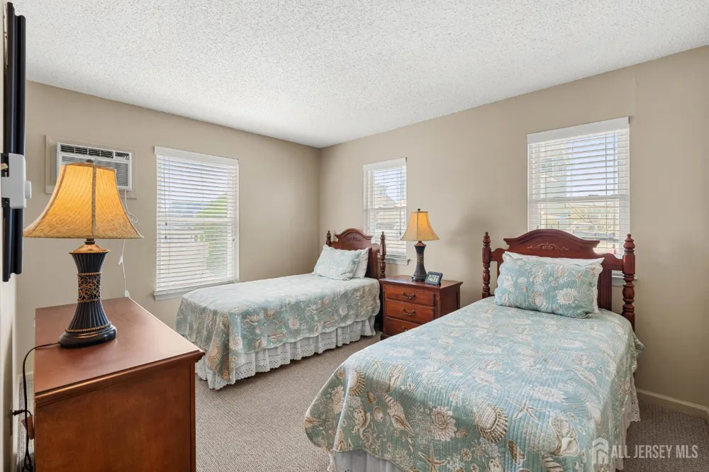 149 Arthur Drive Stafford, NJ 08050
