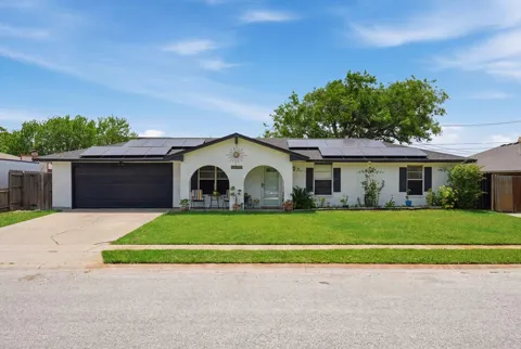 2113 Westwind Circle