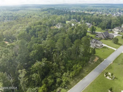 1063 Chattahoochee Drive