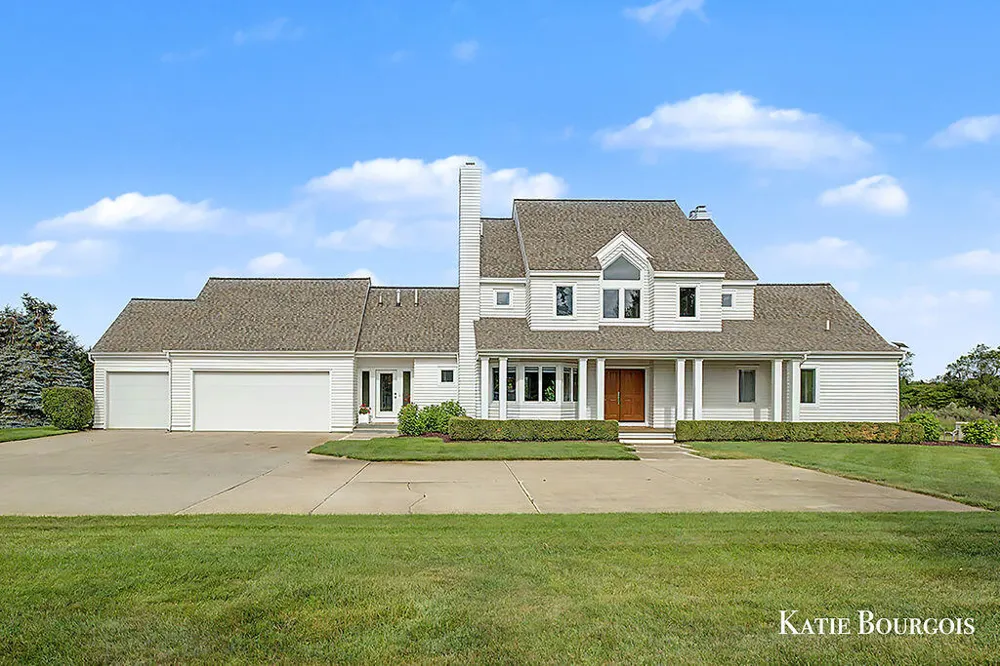 17640 16 Mile Road Colfax Township, MI 49307