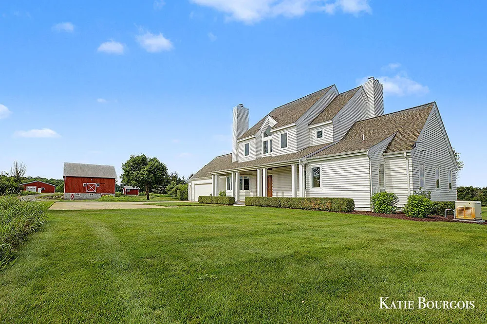 17640 16 Mile Road Colfax Township, MI 49307