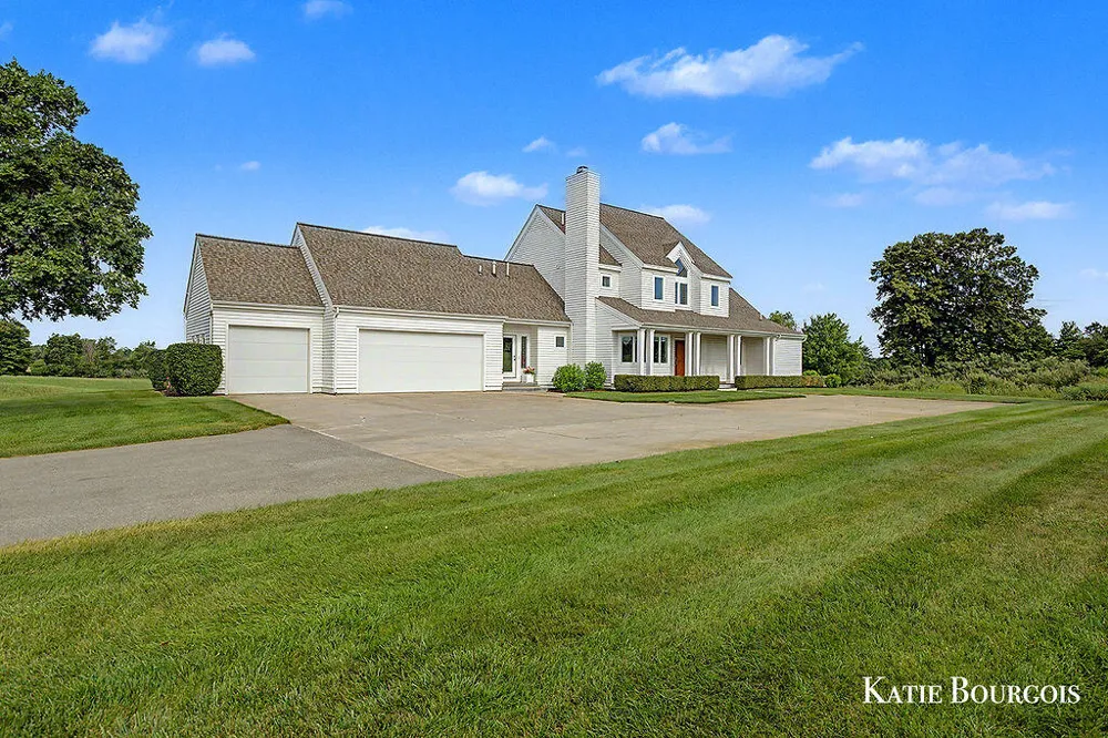 17640 16 Mile Road Colfax Township, MI 49307