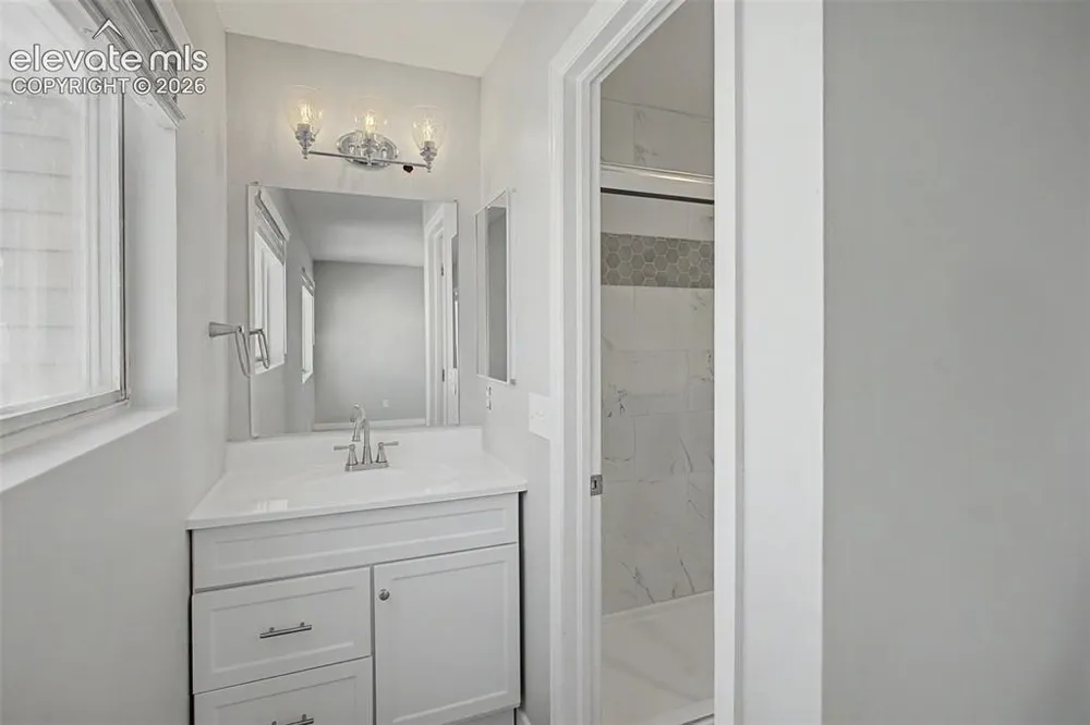 11680 E Cedar Avenue Aurora, CO 80012