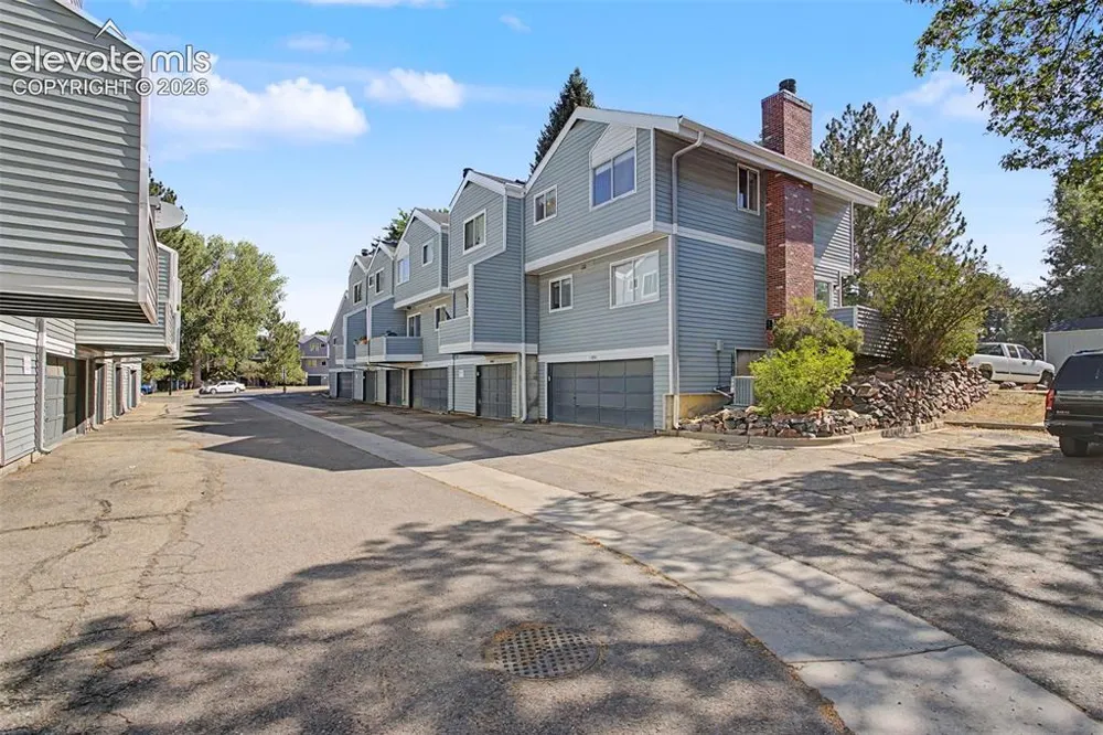 11680 E Cedar Avenue Aurora, CO 80012