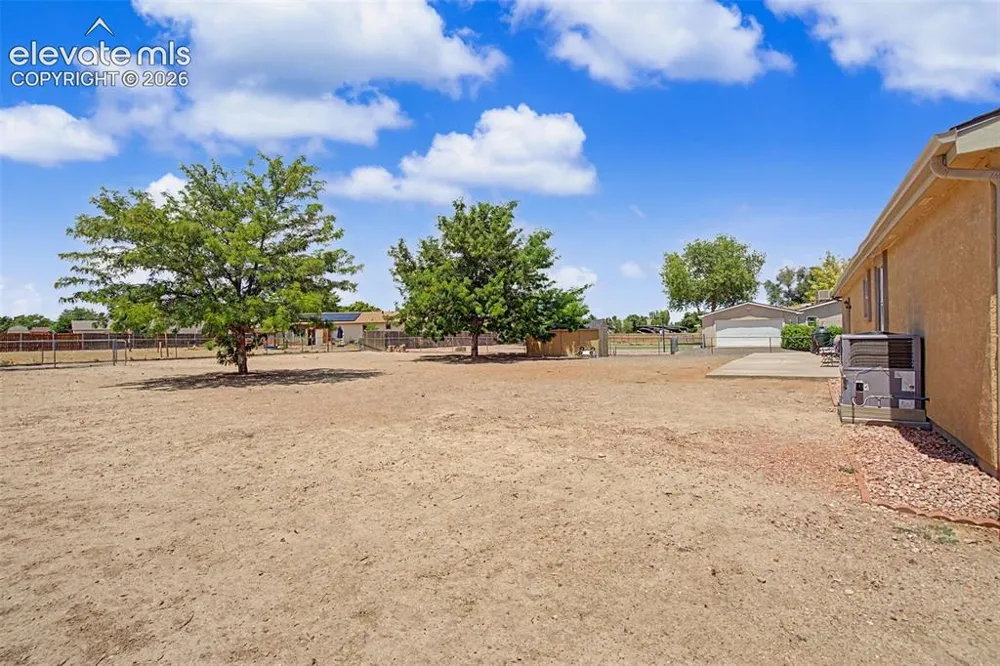 667 S Burro Drive Pueblo, CO 81007