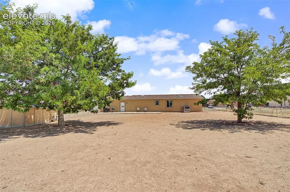 667 S Burro Drive Pueblo, CO 81007