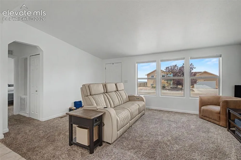 667 S Burro Drive Pueblo, CO 81007