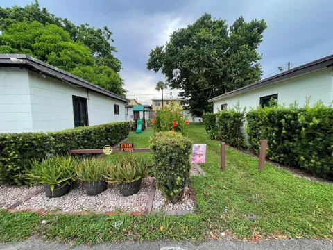 103 NW 7th Avenue #E