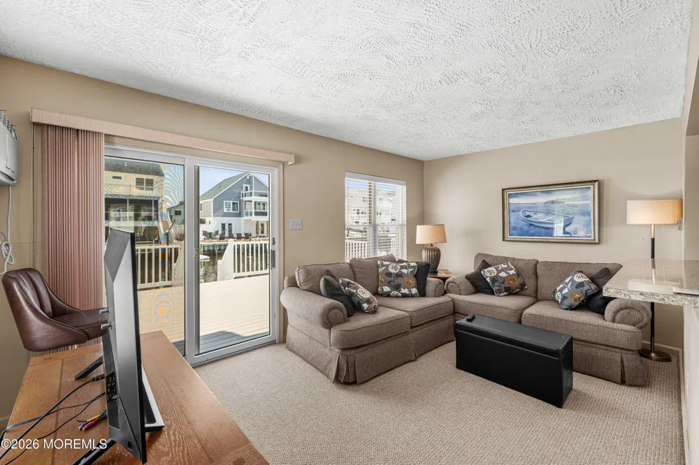 149 Arthur Drive Manahawkin, NJ 08050