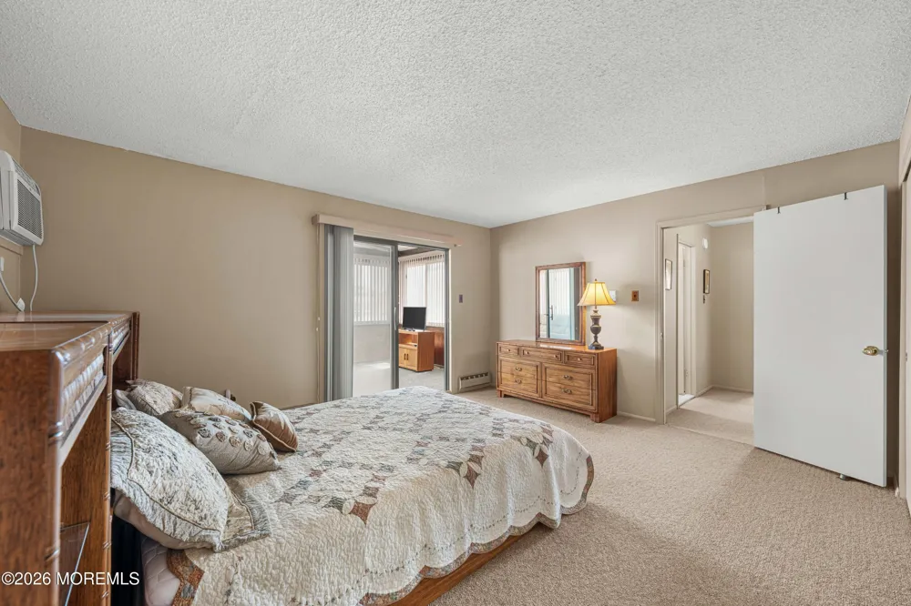 149 Arthur Drive Manahawkin, NJ 08050