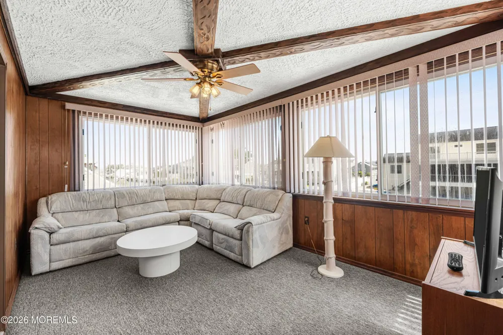 149 Arthur Drive Manahawkin, NJ 08050