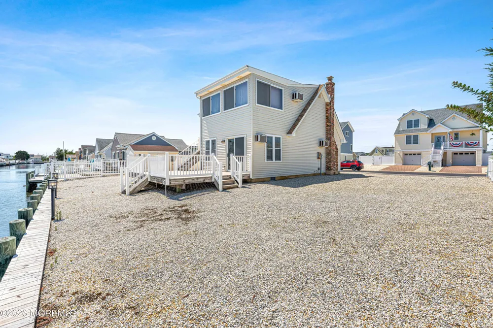 149 Arthur Drive Manahawkin, NJ 08050