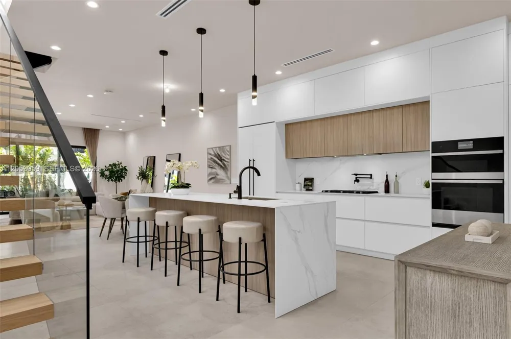 920 NE 17th ave #A Fort Lauderdale, FL 33304