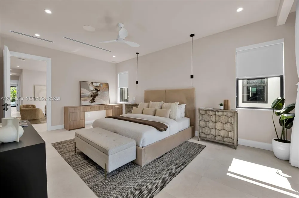 920 NE 17th ave #A Fort Lauderdale, FL 33304