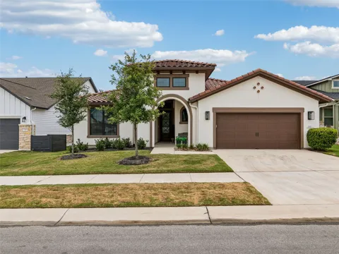 1312 Dancing Oak Lane