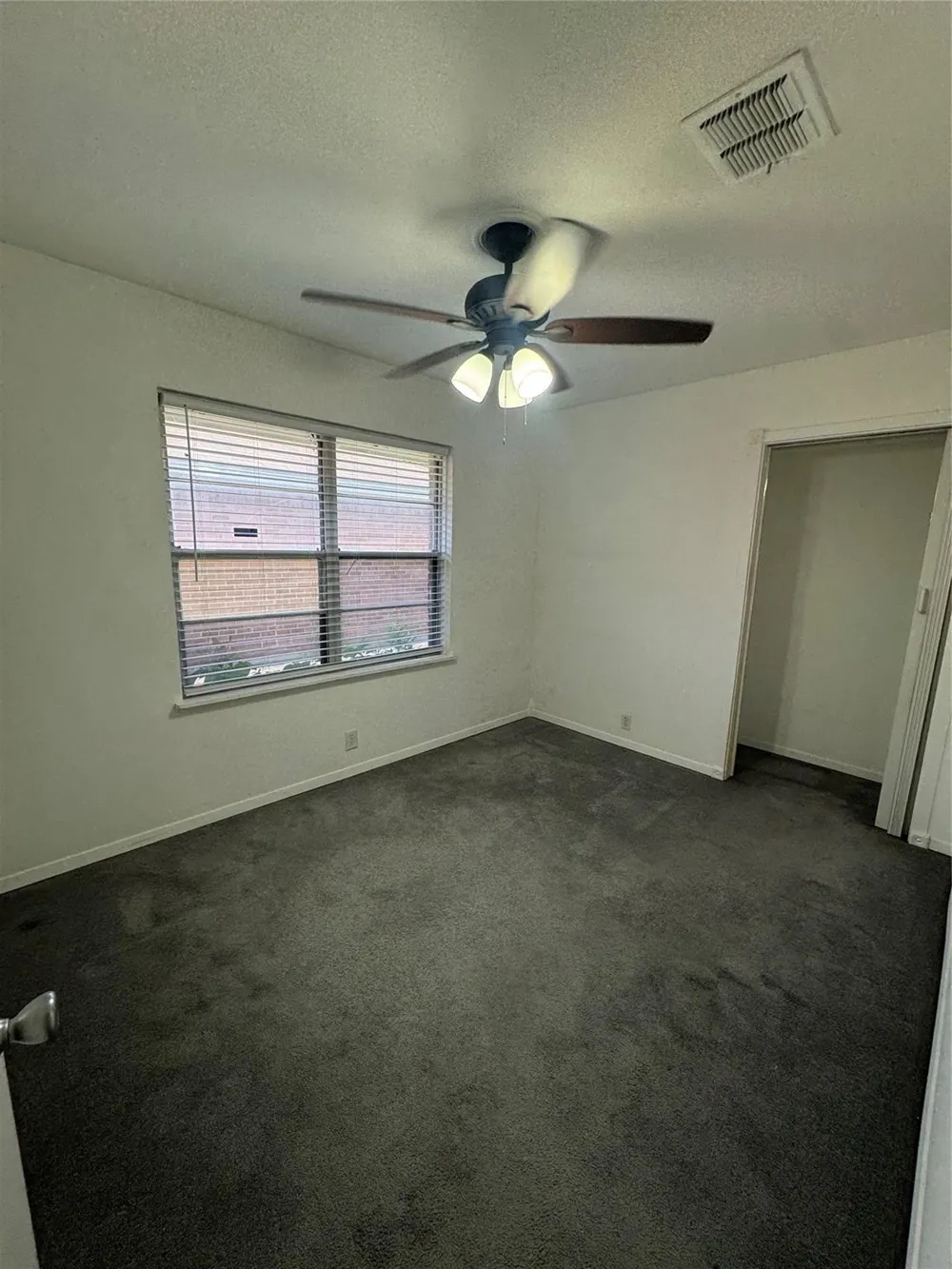 935 Creager Street Houston, TX 77034