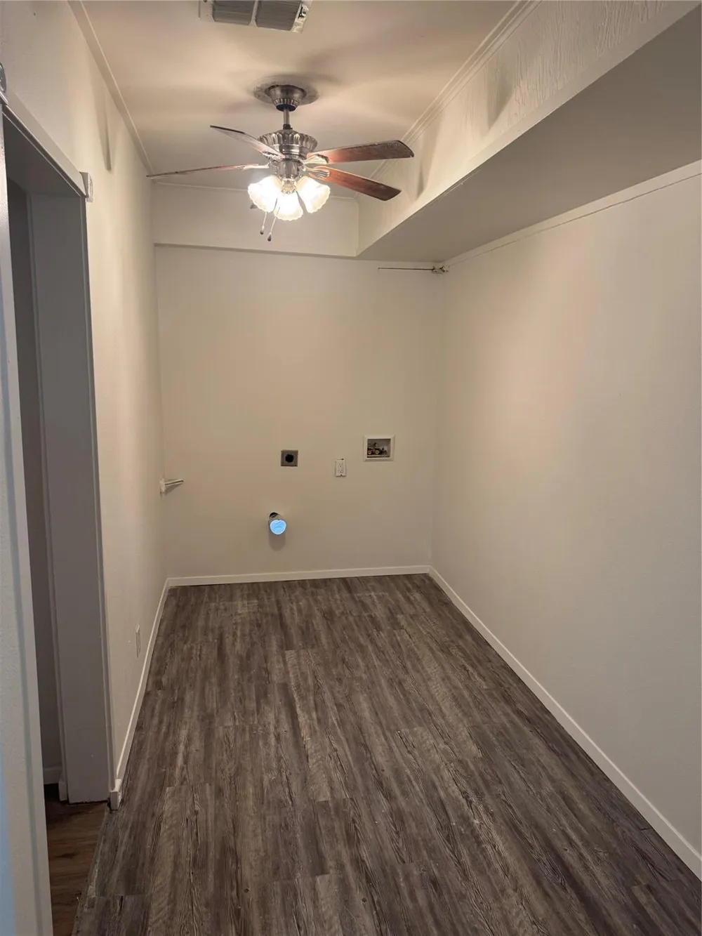 935 Creager Street Houston, TX 77034