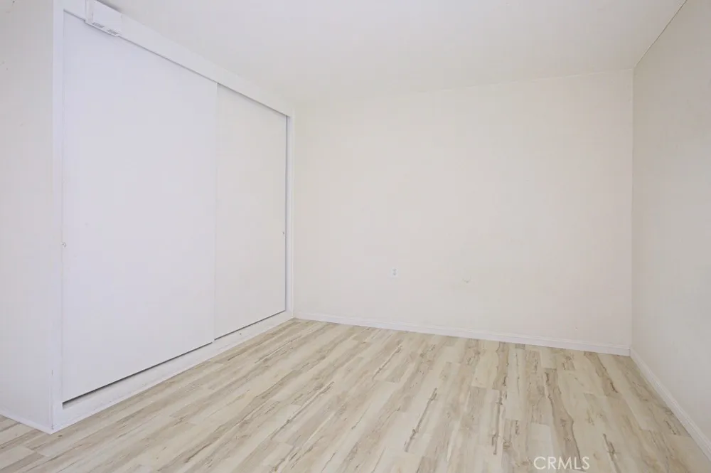2276 Via Mariposa Laguna Woods, CA 92637