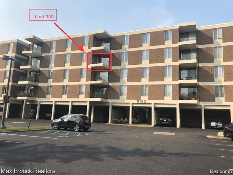 600 W BROWN STREET #309