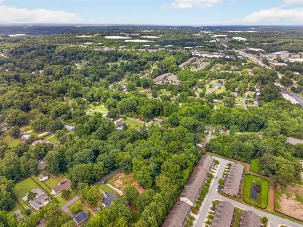 1181 Owen Circle Buford, GA 30518