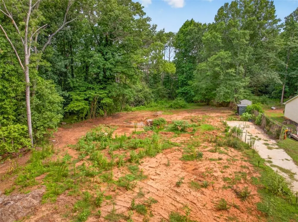 1181 Owen Circle Buford, GA 30518
