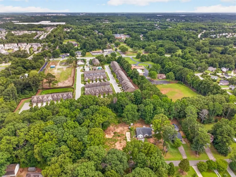 1181 Owen Circle Buford, GA 30518