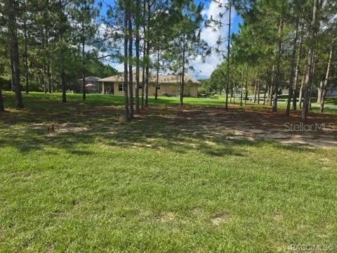2590 BRENTWOOD CIRCLE