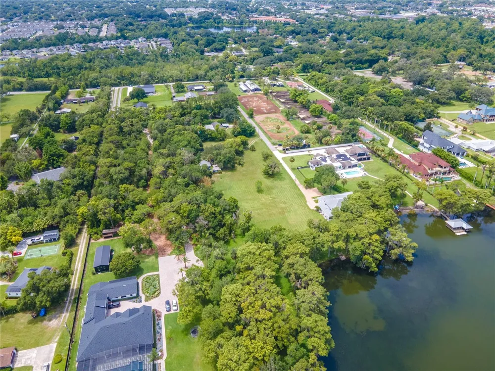 1133 BELLA LAGO COVE Winter Park, FL 32792