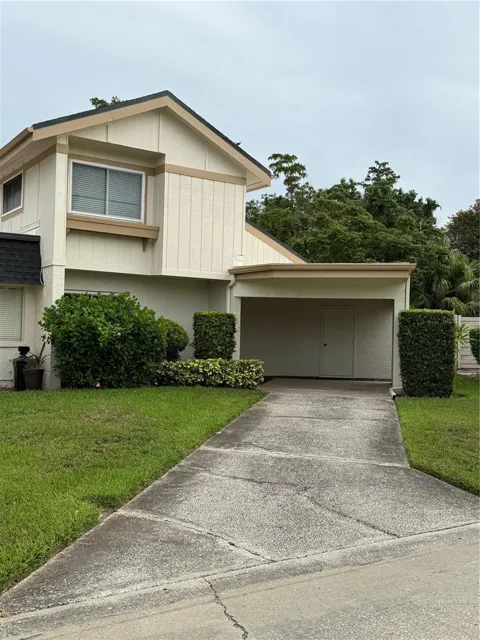 2617 FOREST RUN COURT