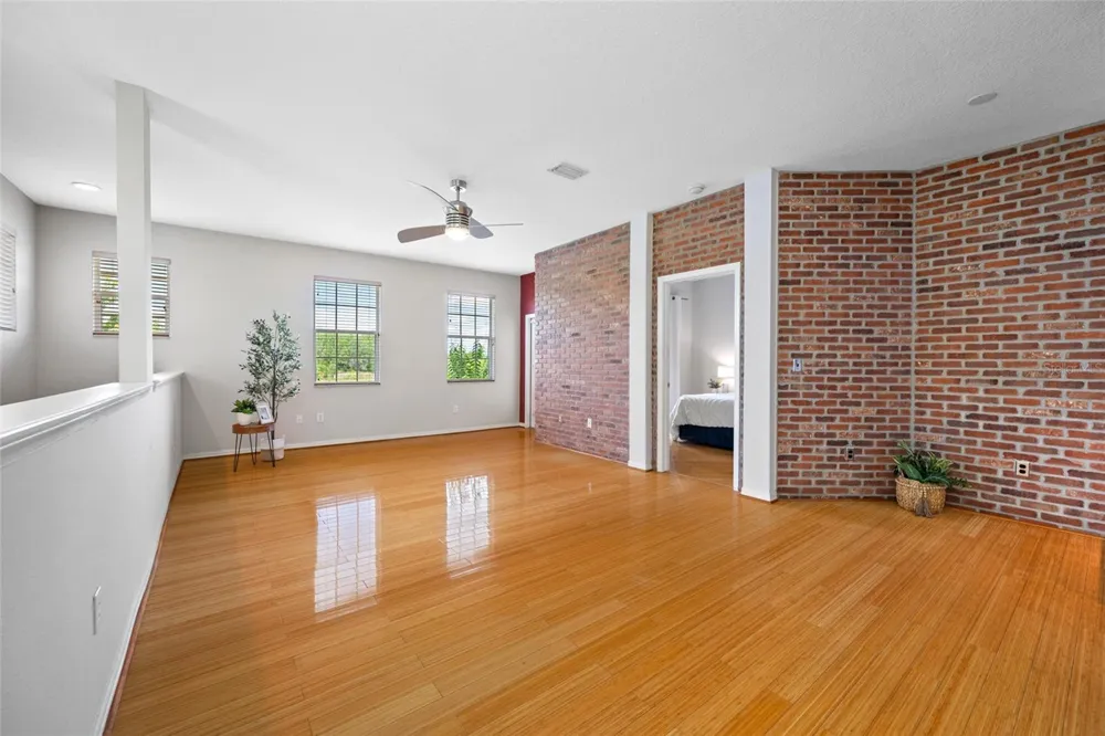 10409 CRIMSON PARK LANE #110 Tampa, FL 33626