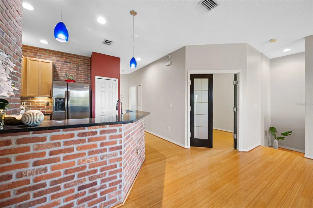 10409 CRIMSON PARK LANE #110 Tampa, FL 33626