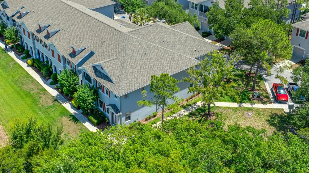 10409 CRIMSON PARK LANE #110 Tampa, FL 33626