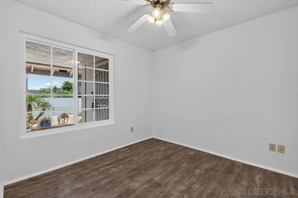 13278 Wanesta Dr Poway, CA 92064