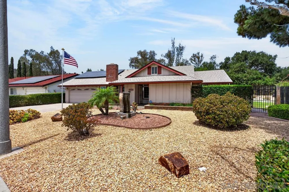 13278 Wanesta Dr Poway, CA 92064