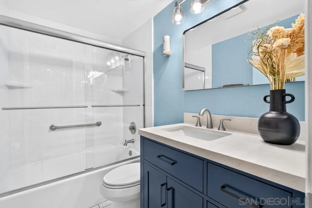 13278 Wanesta Dr Poway, CA 92064