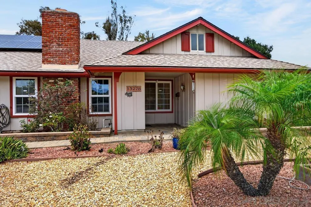 13278 Wanesta Dr Poway, CA 92064