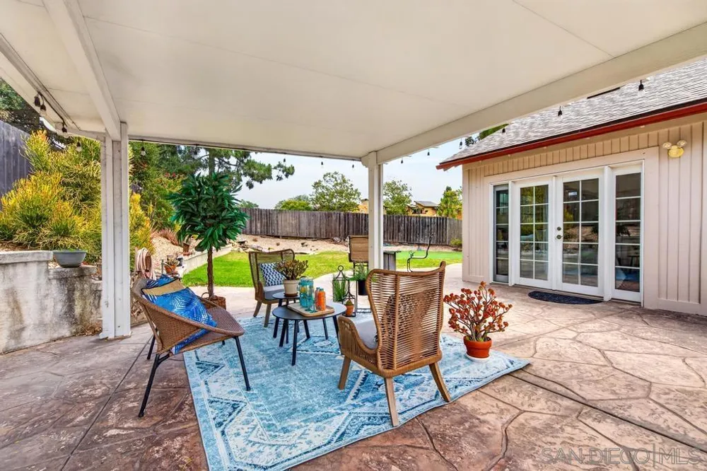 13278 Wanesta Dr Poway, CA 92064