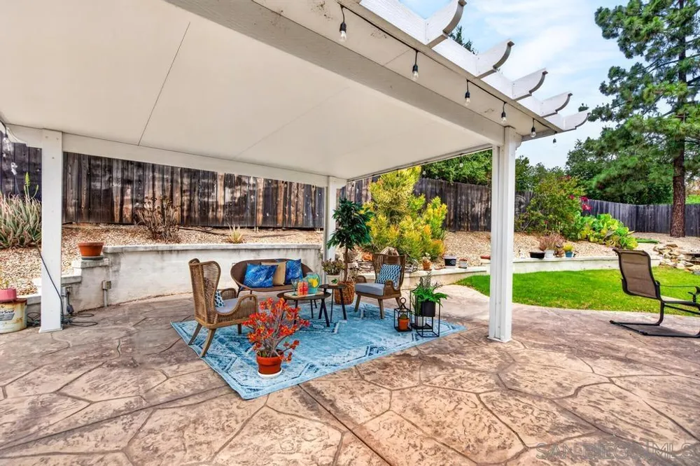 13278 Wanesta Dr Poway, CA 92064
