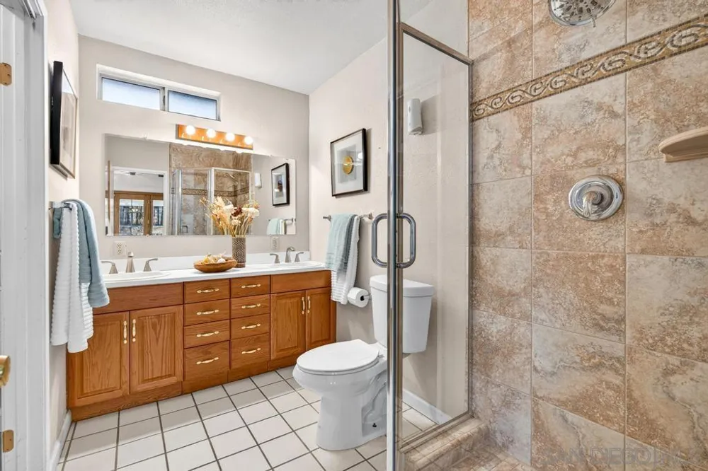 13278 Wanesta Dr Poway, CA 92064
