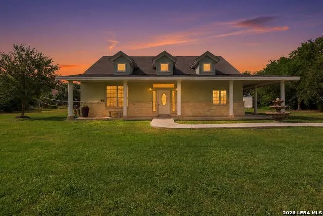 15646 Bexar Bowling Marion, TX 78124