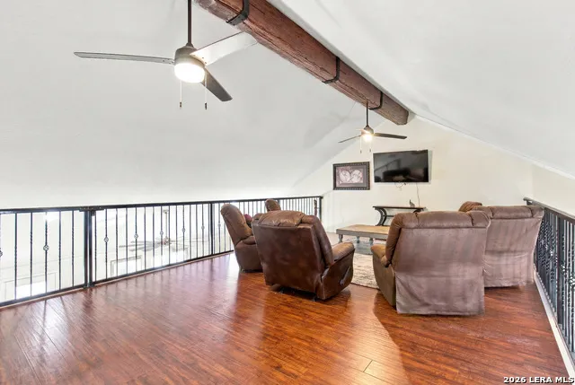 15646 Bexar Bowling Marion, TX 78124