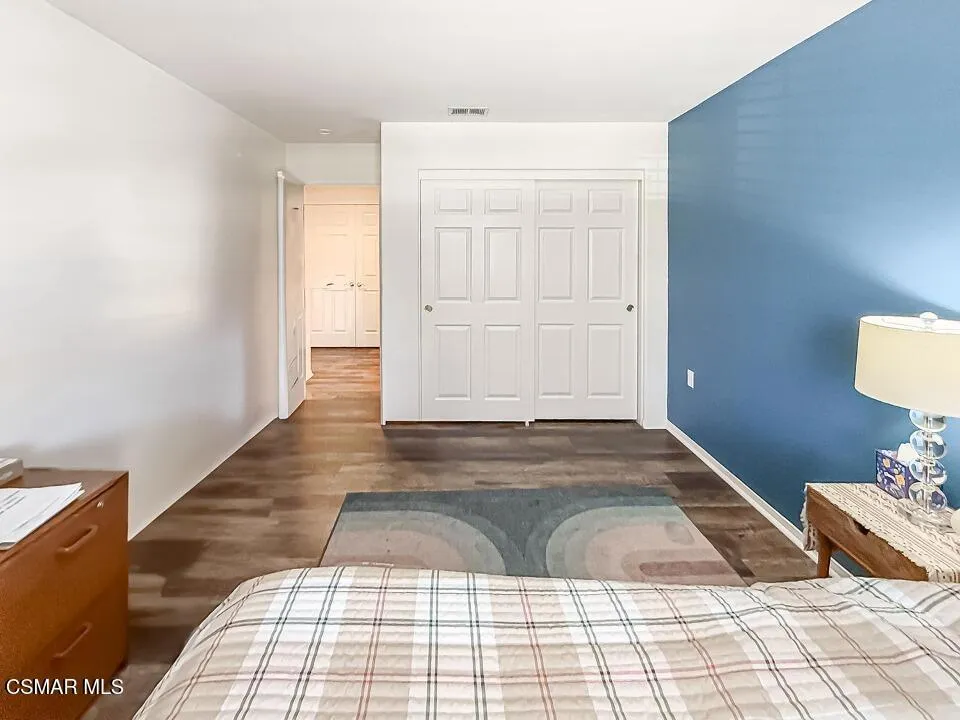 2037 Freesia Avenue Simi Valley, CA 93063